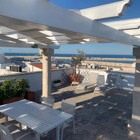 Palazzo Dei Gesuiti Appartamento Con Terrazza Privata Monopoli Dış mekan fotoğraf
